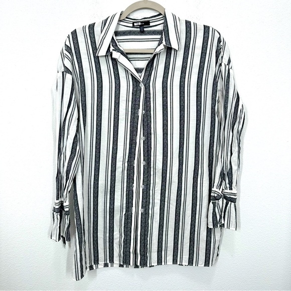 Drew Women's Size Small Grey Black White Striped 100% Cotton Button Up Blouse - Picture 1 of 5
